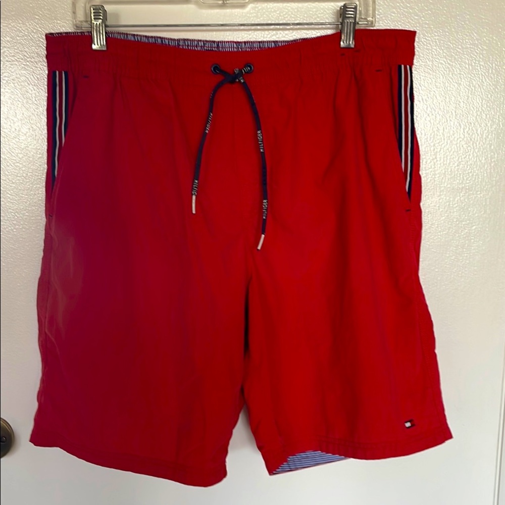 Tommy Hilfiger Preppy Men's Red Shorts SZ  L